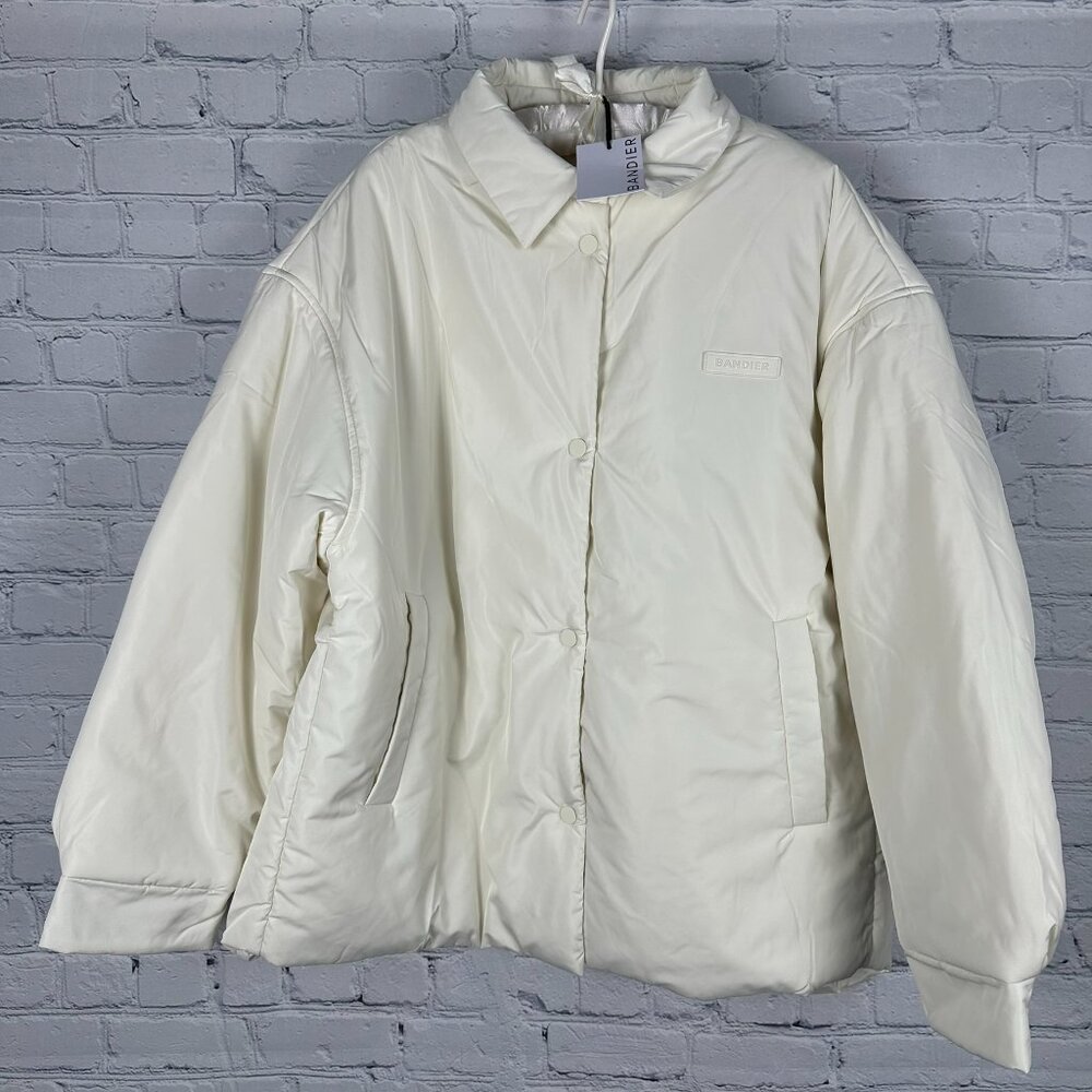 Bandier Women's Lightweight Snap Front Classic‎ Coaches Jacket, Size M, Gardenia